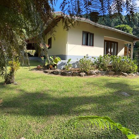 Sitio Som Das Aguas Benedito Novo Екстер'єр фото